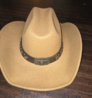 COG New York Tan Western Fedora Hat with Decorative Band